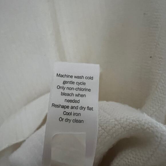 Athleta On the Town Cream with Black Trim Ribbed Knit Sweater Tunic Top Size M - Picture 10 of 16